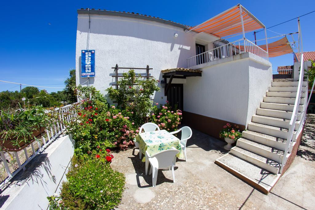 Apartments Stefanovski Paradiso Veli Lošinj Zimmer foto